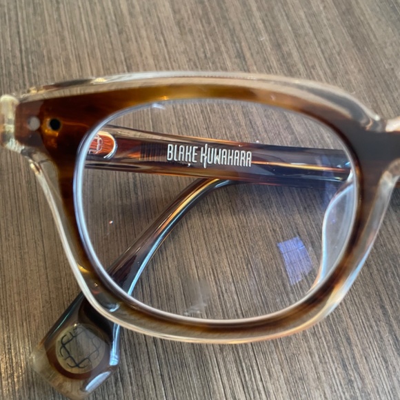 Blake Kuwahara Eyeglass frames - Picture 7 of 9